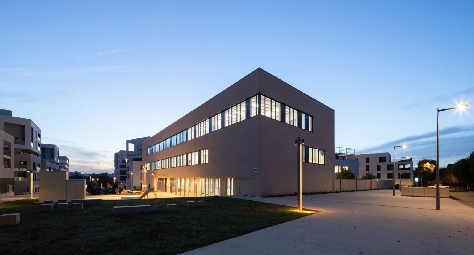 Antony L’Ecole Maternelle