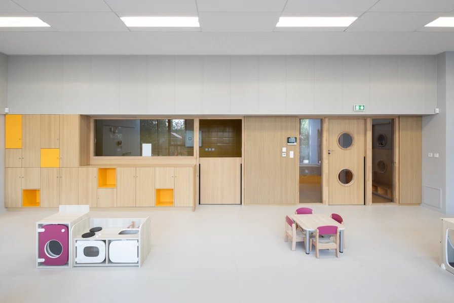 Antony L’Ecole Maternelle